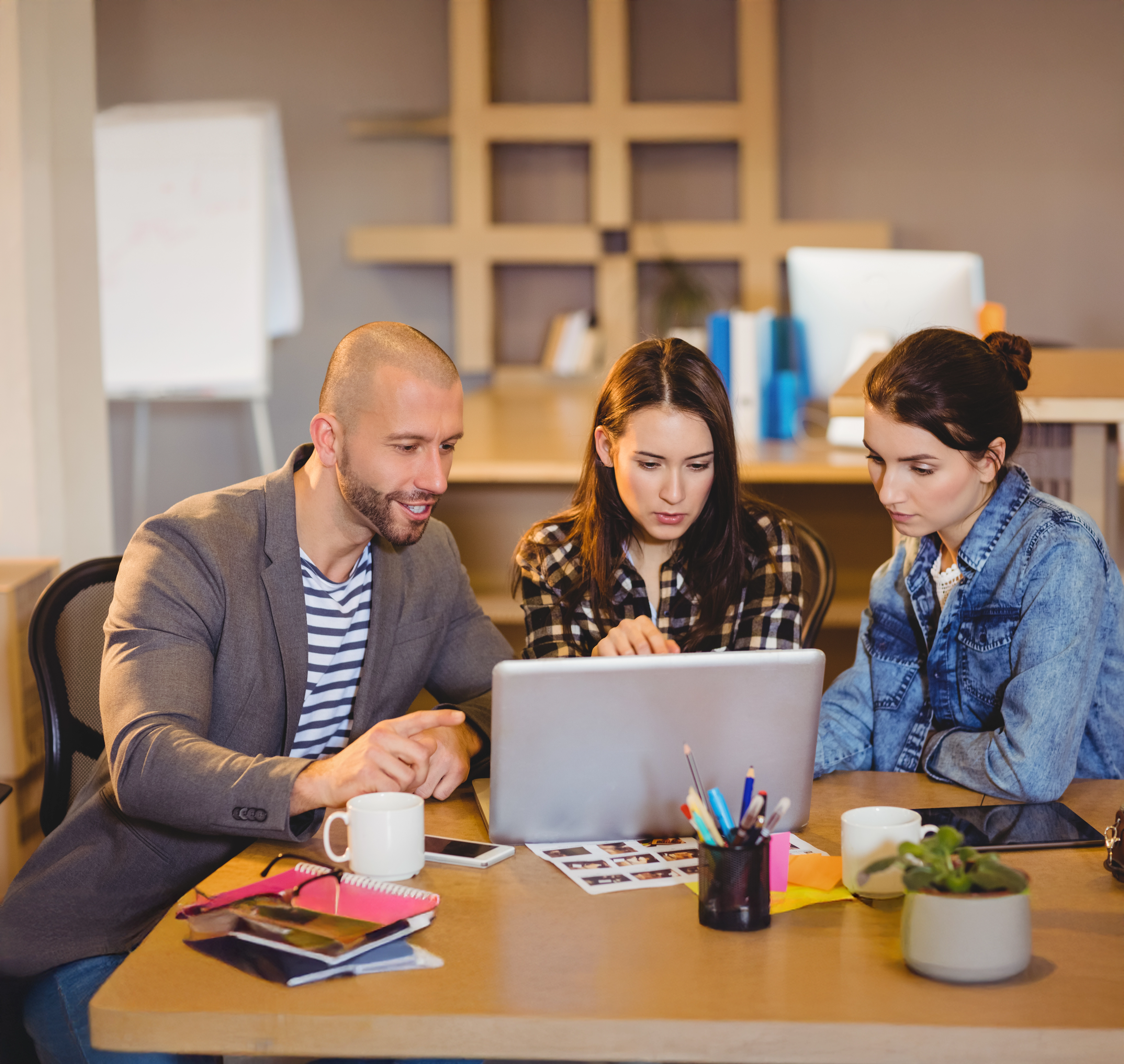 Hire Dedicated Dental Website Designers 